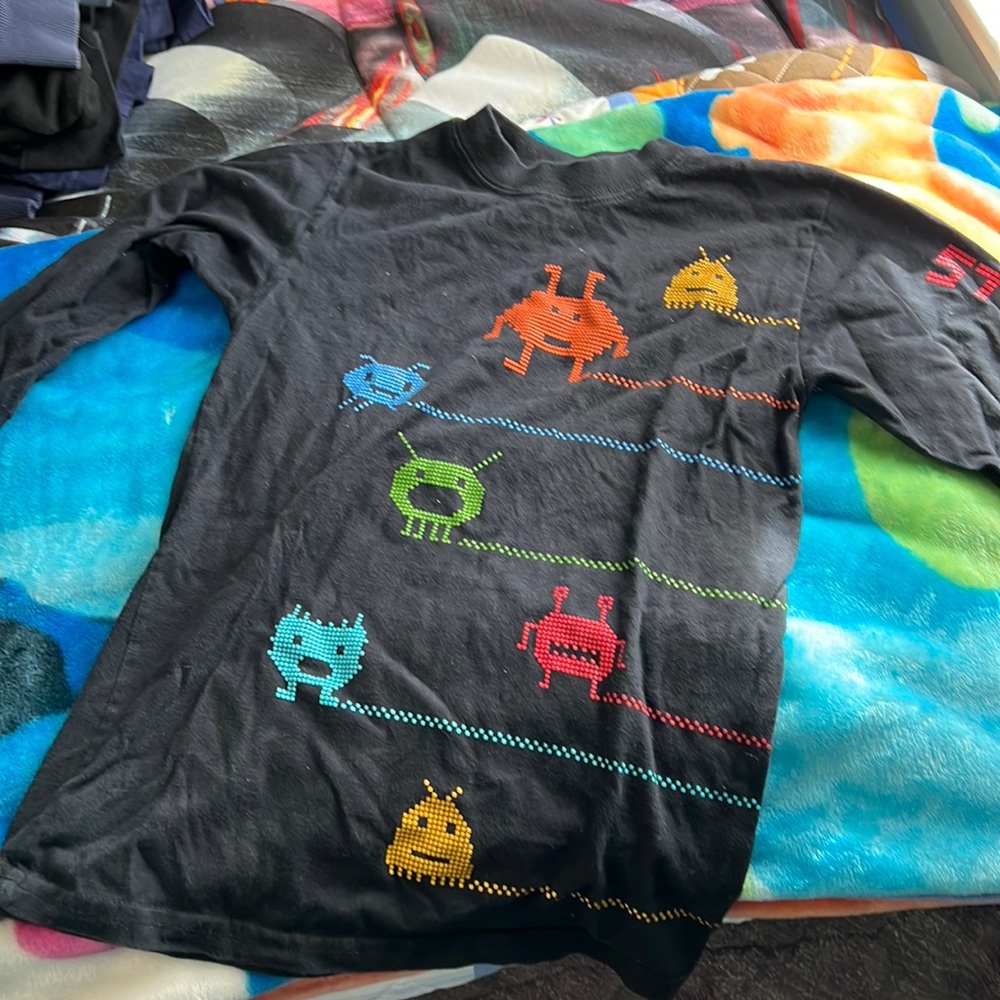 Long sleeve tee